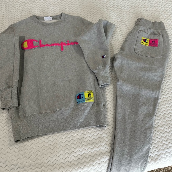 Champion Pants - Women’s Champion jogger crew set. Used w/small stain on sweater. XS